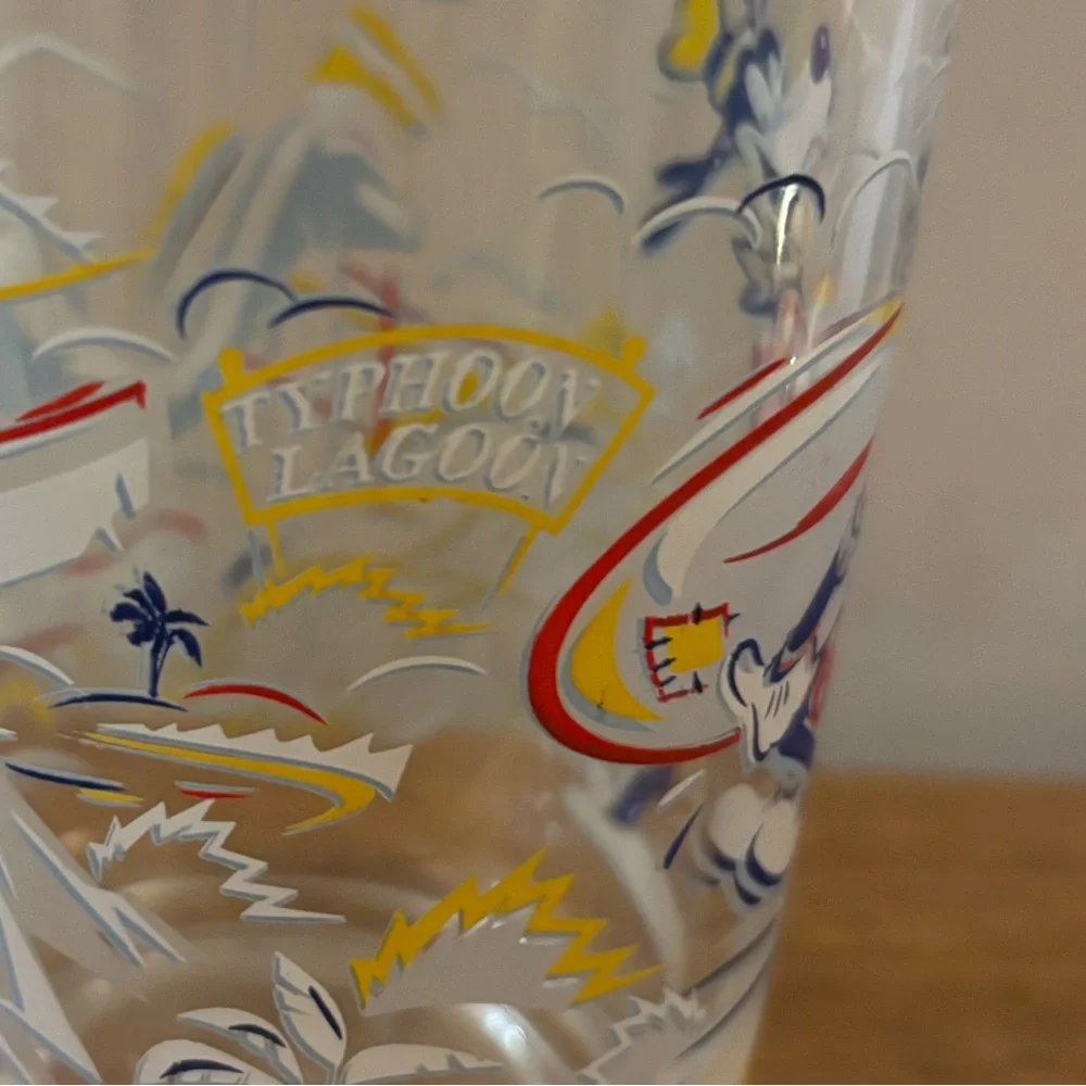 Disney McDonalds 1996 Walt Disney Worlds 25th Anniversary Remember the Magic
